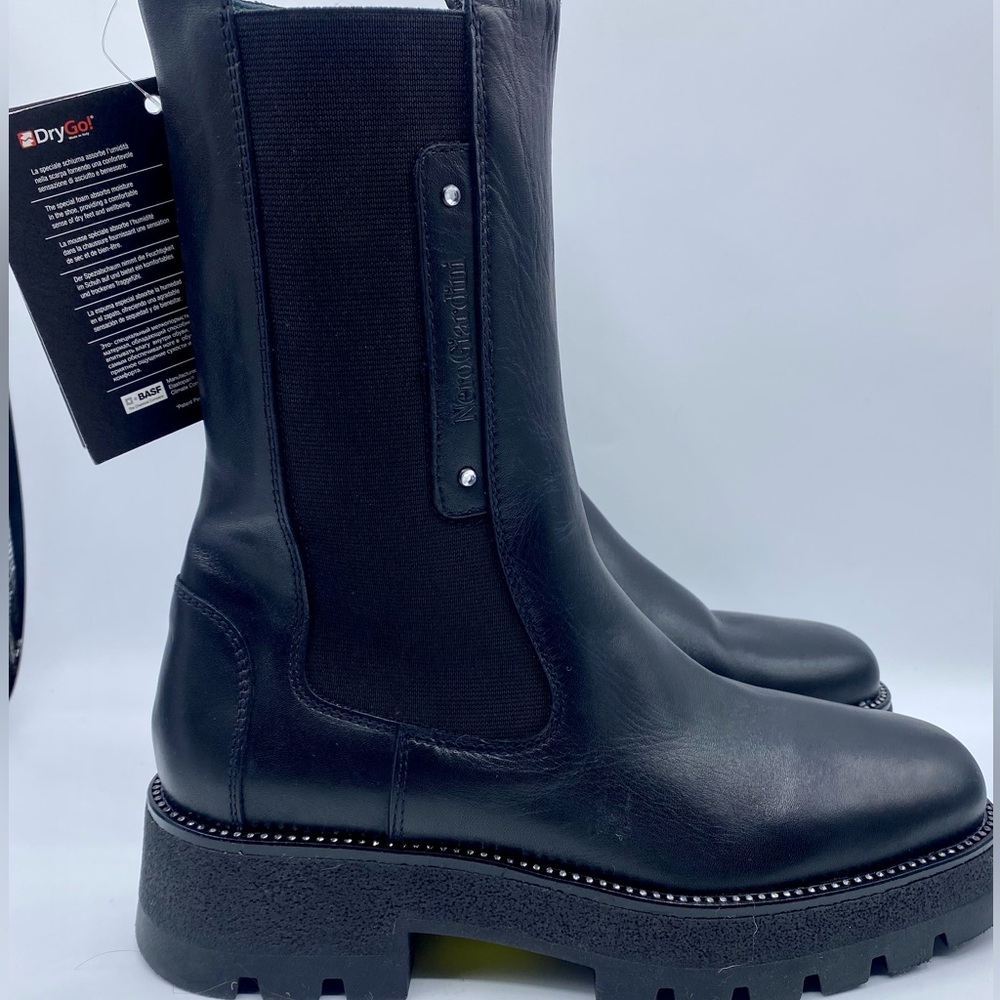 Nero Giardini Crystal Chelsea Boot‎